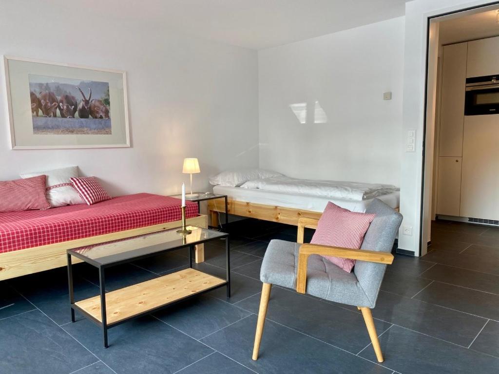 Zuhause In Den Alpen Ihre Ferienwohnung Mit Hallenbad Und Sauna Lenzerheide Exterior photo