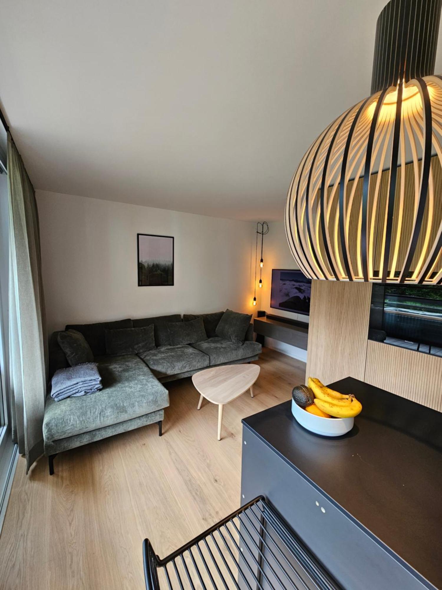 Zuhause In Den Alpen Ihre Ferienwohnung Mit Hallenbad Und Sauna Lenzerheide Exterior photo