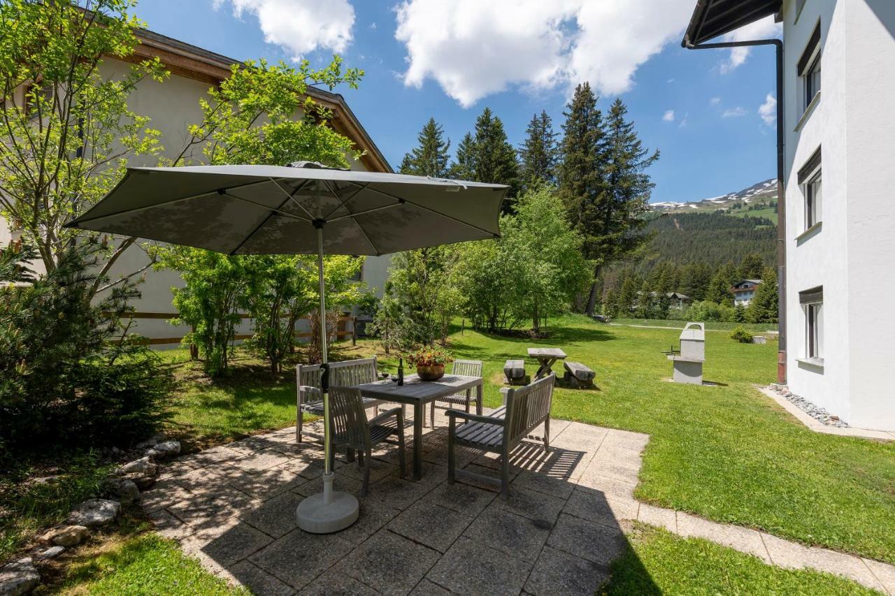 Zuhause In Den Alpen Ihre Ferienwohnung Mit Hallenbad Und Sauna Lenzerheide Exterior photo