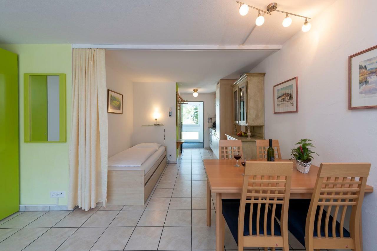 Zuhause In Den Alpen Ihre Ferienwohnung Mit Hallenbad Und Sauna Lenzerheide Exterior photo