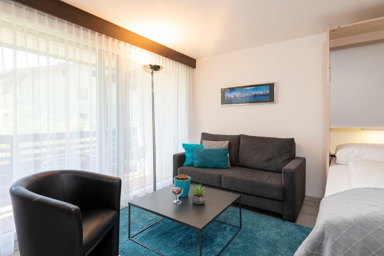 Zuhause In Den Alpen Ihre Ferienwohnung Mit Hallenbad Und Sauna Lenzerheide Exterior photo
