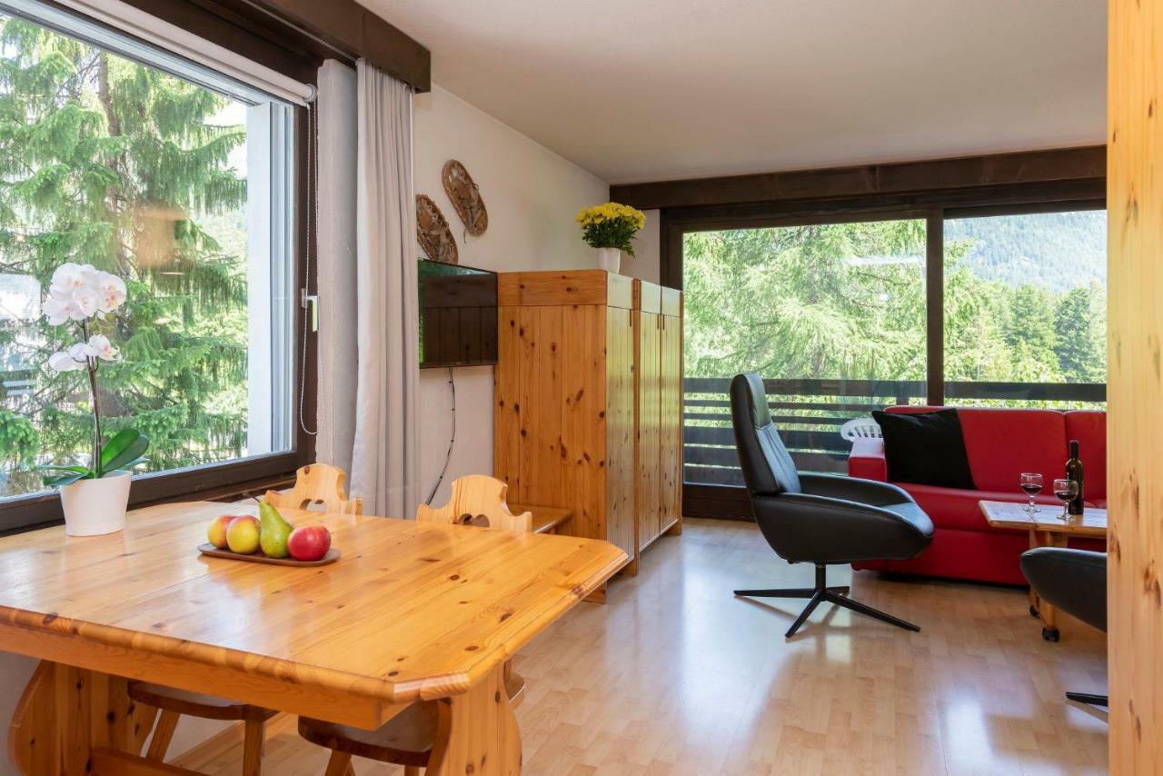 Zuhause In Den Alpen Ihre Ferienwohnung Mit Hallenbad Und Sauna Lenzerheide Exterior photo